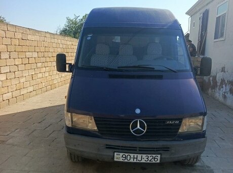 Mercedes 208 D 1996
