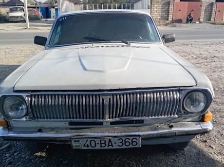 GAZ 24 1984