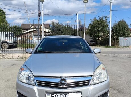 Opel Astra 2008