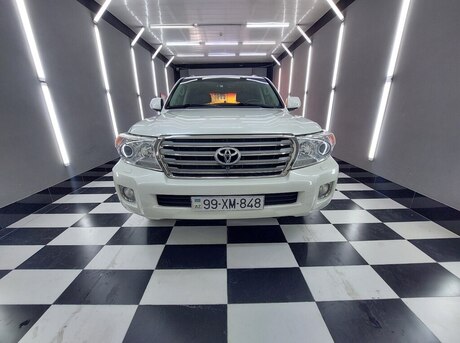 Toyota Land Cruiser 2012