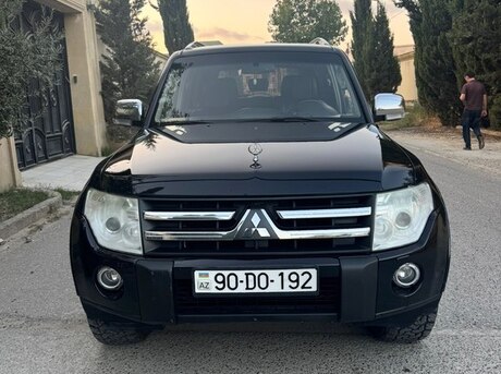 Mitsubishi Pajero 2008