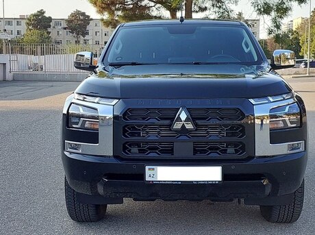 Mitsubishi L200 2025