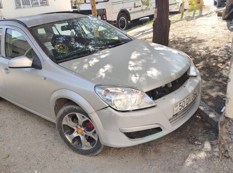 Opel Astra 2005