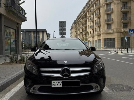 Mercedes GLA 250 2016