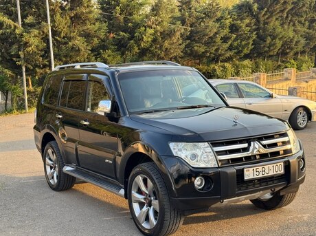 Mitsubishi Pajero 2007