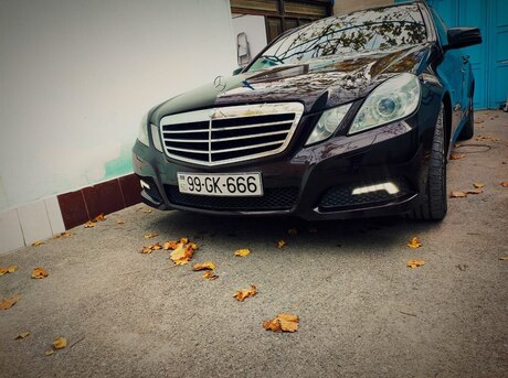 Mercedes E 250 2009
