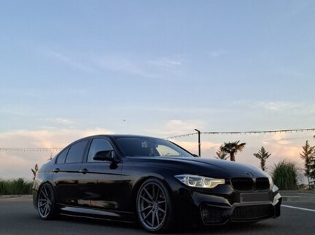 BMW  2018