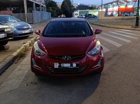 Hyundai Elantra 2015
