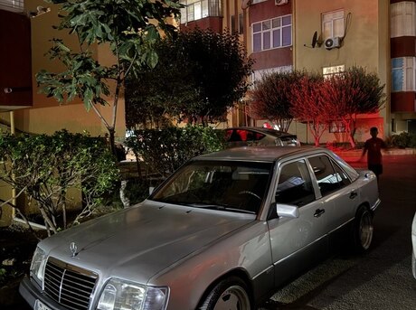 Mercedes E 200 1993