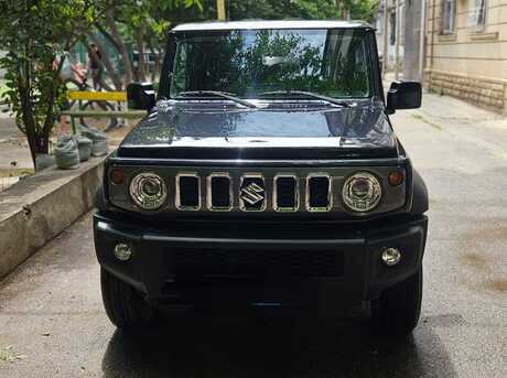 Suzuki  2025