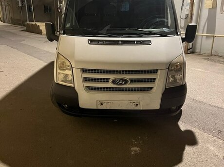 Ford Transit 2012