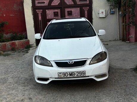 Daewoo Gentra 2014