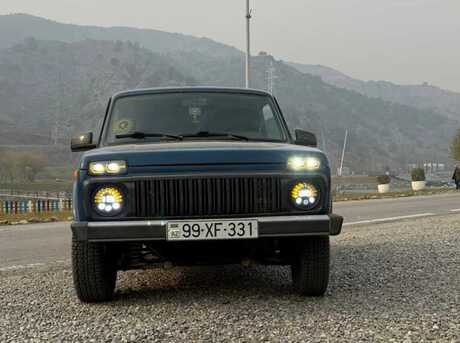LADA (VAZ) Niva 2015
