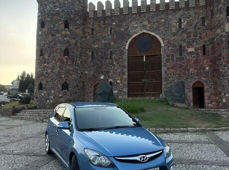 Hyundai i30 2011
