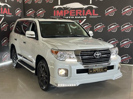 Toyota Land Cruiser 2013