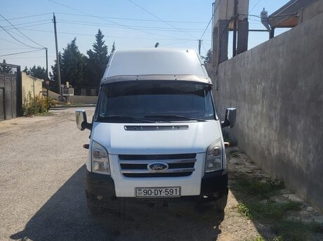 Ford Transit 2011