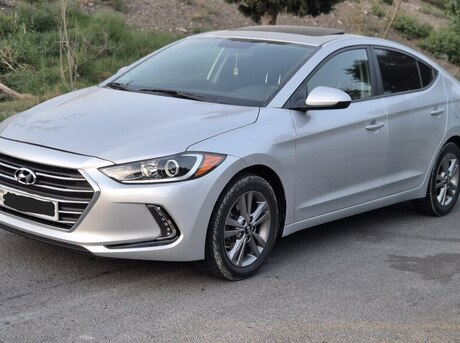 Hyundai Elantra 2017
