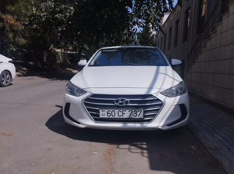 Hyundai Elantra 2017