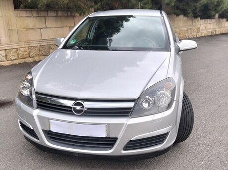 Opel Astra 2005