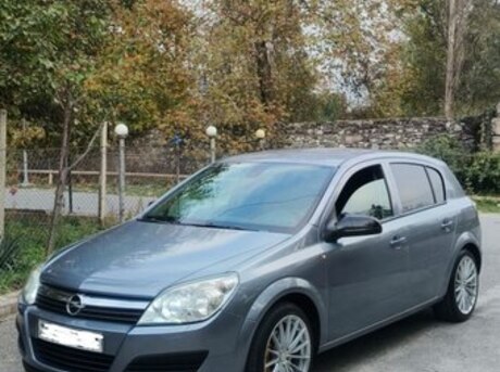 Opel Astra 2005