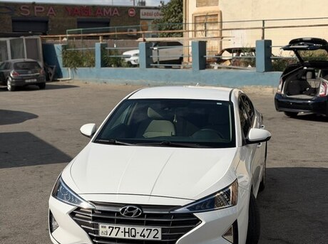 Hyundai Elantra 2019