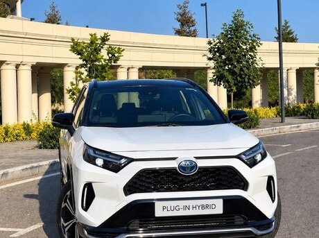 Toyota RAV4 2024