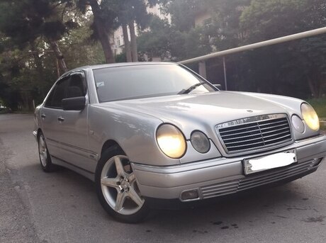 Mercedes E 240 1998