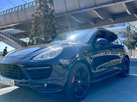 Porsche Cayenne 2012