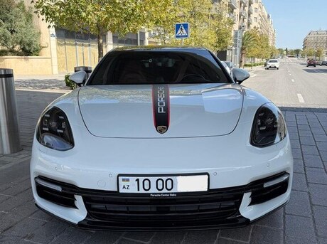 Porsche Panamera 4S 2017