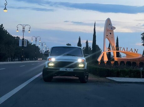 LADA (VAZ) Niva 2013