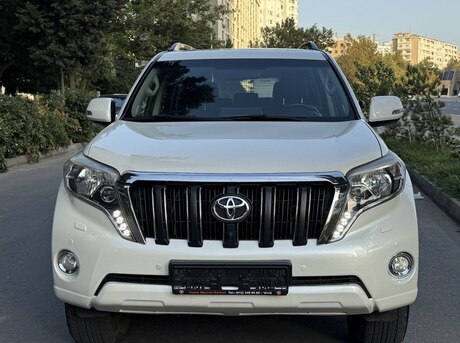 Toyota Land Cruiser Prado 2014