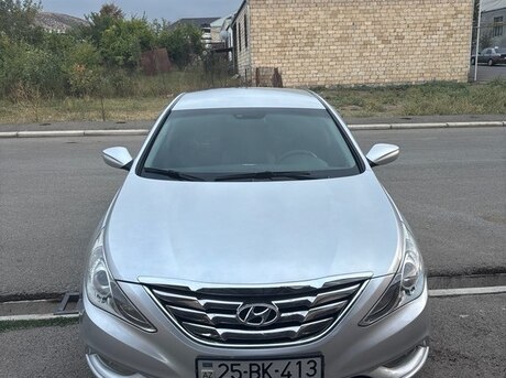 Hyundai Sonata 2011