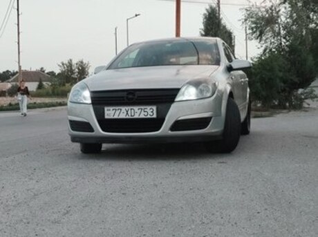 Opel Astra 2005