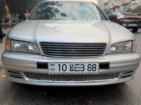 Nissan Maxima 2000