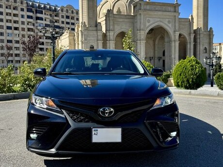 Toyota Camry 2020
