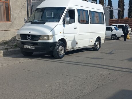 Mercedes Sprinter 208 1999