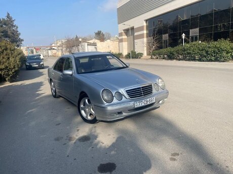 Mercedes E 220 1999