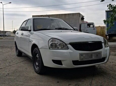 LADA (VAZ) Priora 2013