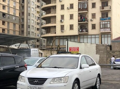 Hyundai Sonata 2009