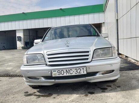 Mercedes E 280 2000