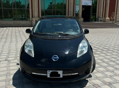 Nissan Leaf 2011