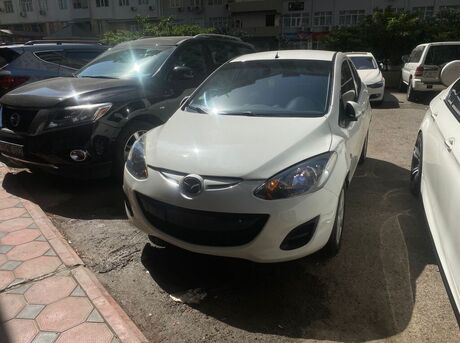 Mazda 2 2014