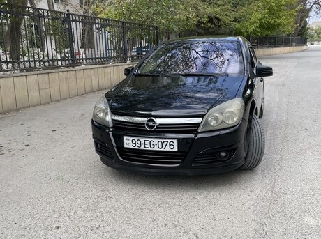 Opel Astra 2004