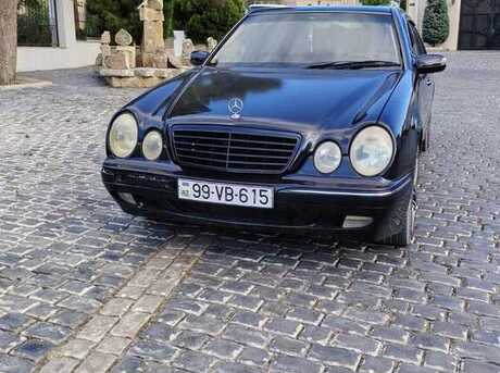 Mercedes E 220 2001