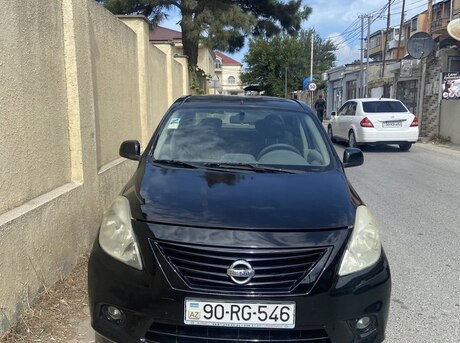 Nissan Sunny 2012