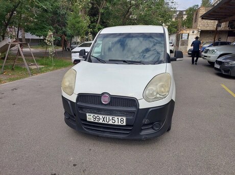 Fiat Doblo 2012