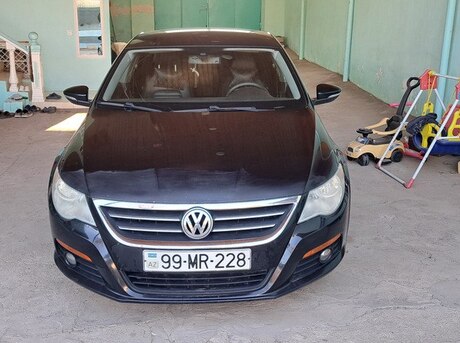 Volkswagen Passat CC 2010
