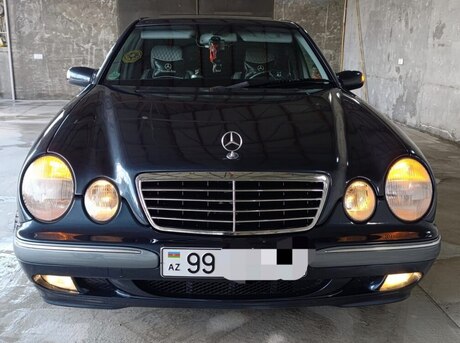 Mercedes E 240 2000