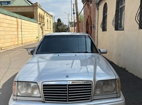 Mercedes  1995