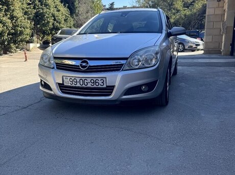 Opel Astra 2008